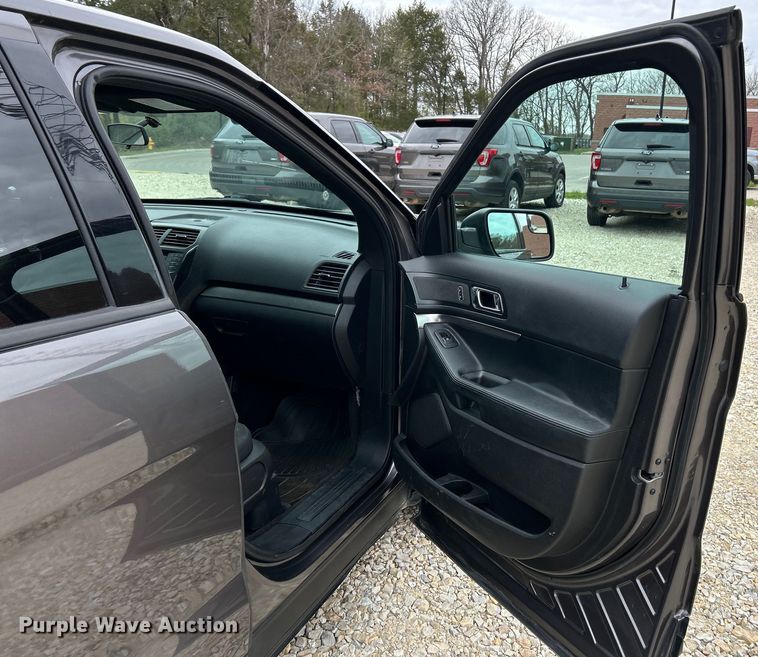 image for item EK4367 2017 Ford Explorer Police Interceptor SUV