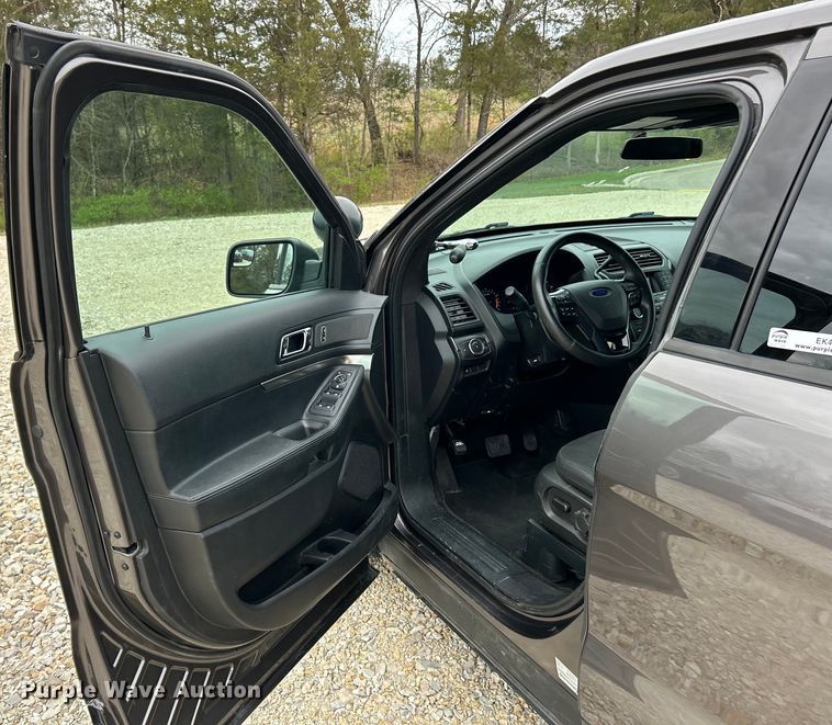 image for item EK4368 2017 Ford Explorer Police Interceptor SUV