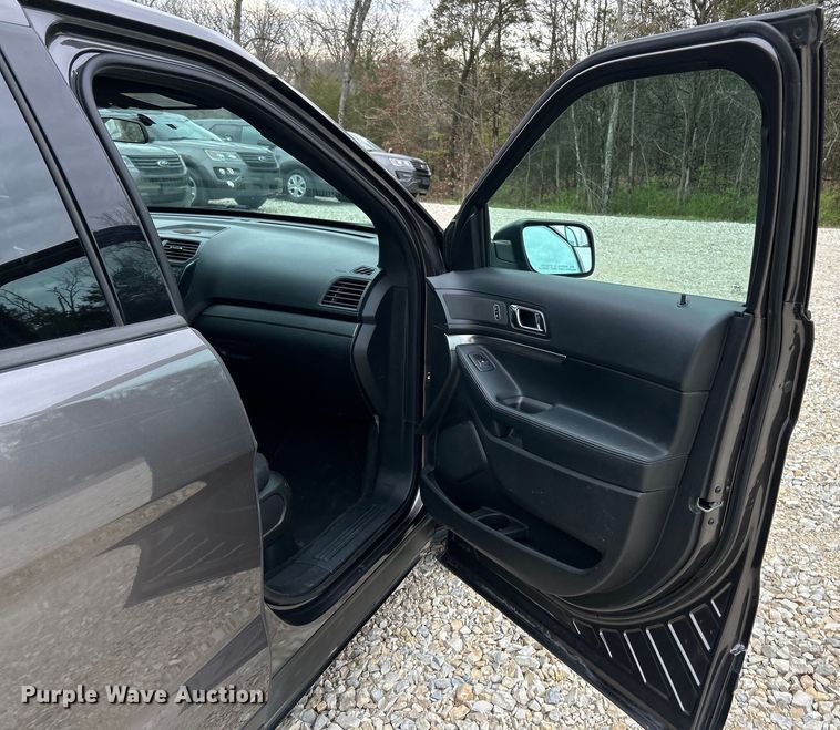 image for item EK4368 2017 Ford Explorer Police Interceptor SUV