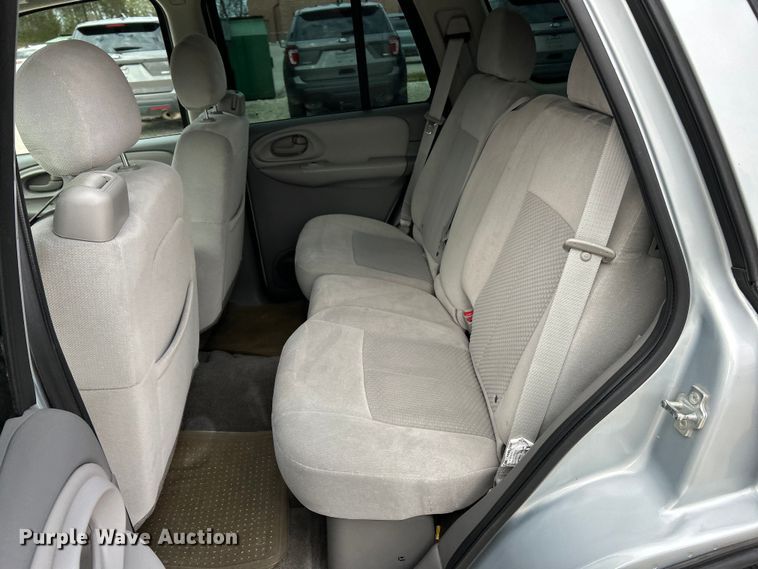 image for item EK4369 2008 Chevrolet Trailblazer LS SUV