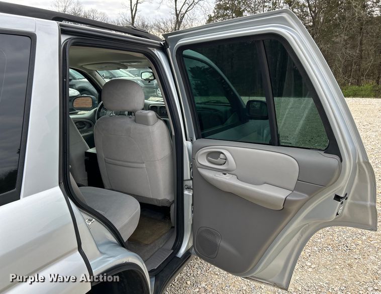 image for item EK4369 2008 Chevrolet Trailblazer LS SUV