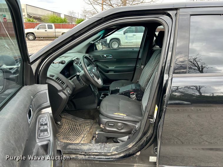 image for item EK4449 2015 Ford Explorer Police Interceptor  SUV