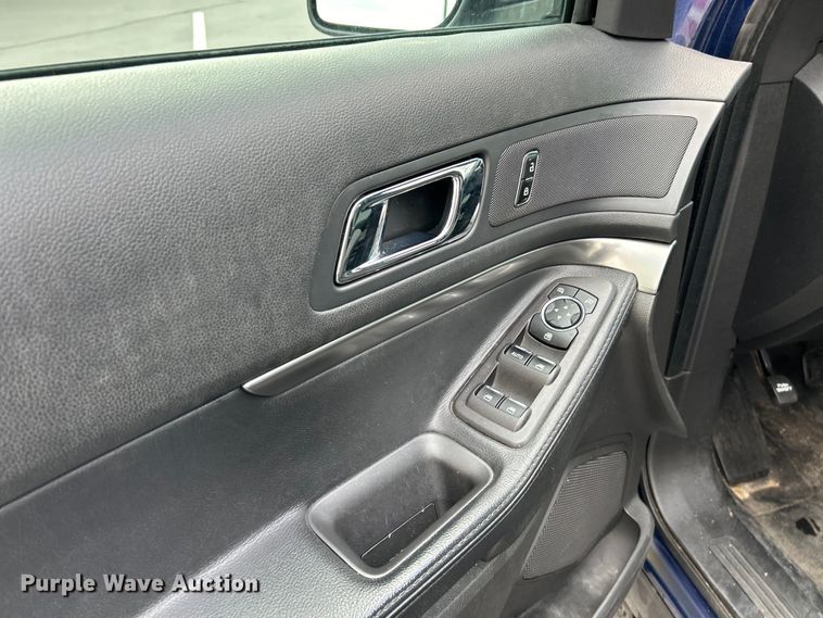 image for item EK4452 2014 Ford Explorer Police Interceptor  SUV