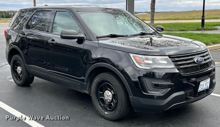 image for item EK4454 2017 Ford Explorer Police Interceptor  SUV