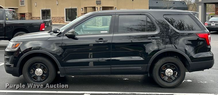 image for item EK4454 2017 Ford Explorer Police Interceptor  SUV