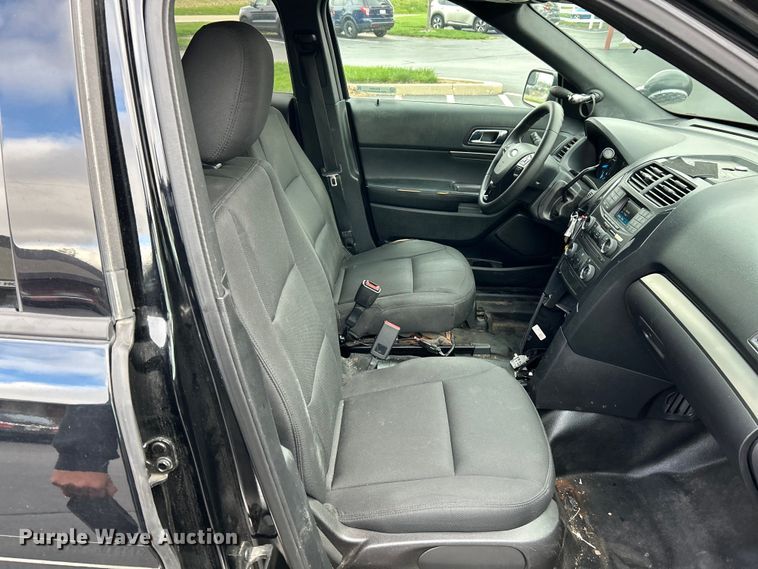 image for item EK4454 2017 Ford Explorer Police Interceptor  SUV