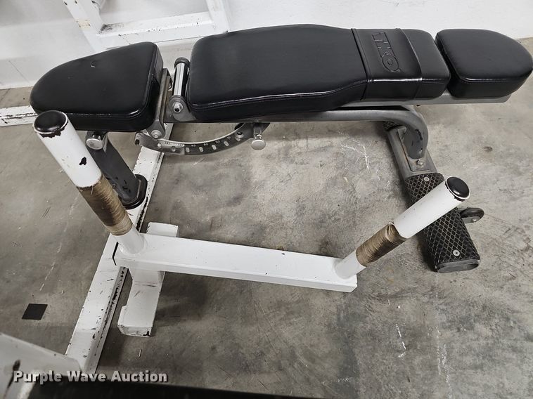 image for item EK5725 (2) BFS weight lifting racks