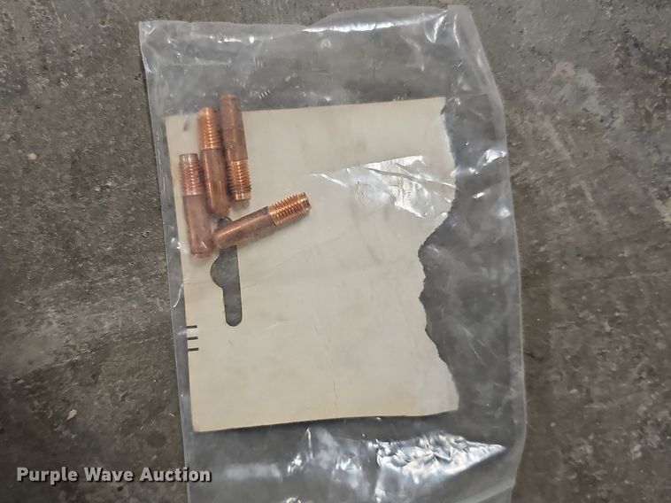 image for item EK5730 Miller Millermatic 135 welder