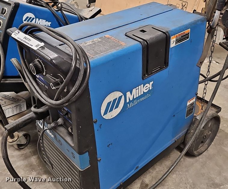 image for item EK5731 Miller  Millermatic 210 welder