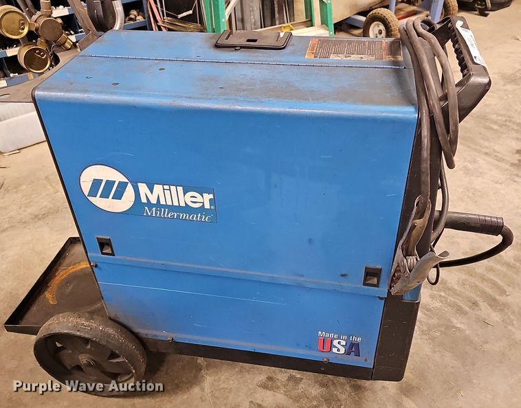 image for item EK5731 Miller  Millermatic 210 welder