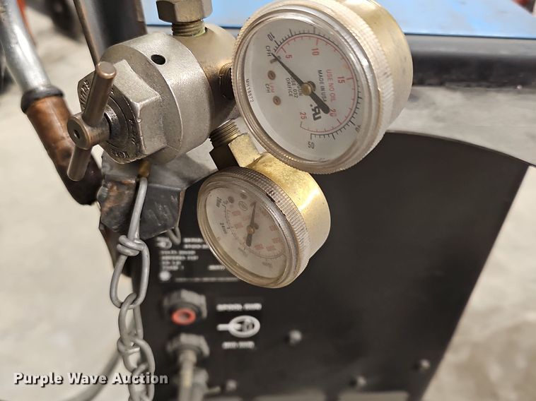 image for item EK5731 Miller  Millermatic 210 welder