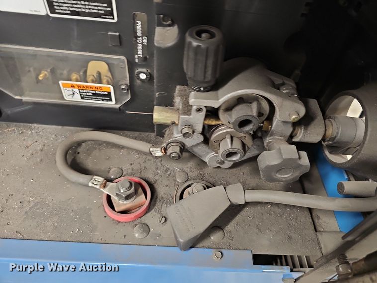 image for item EK5731 Miller  Millermatic 210 welder