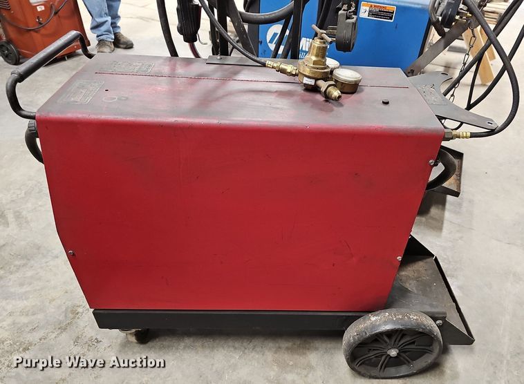 image for item EK5732 Lincoln Electric  IdealArc SP250 welder