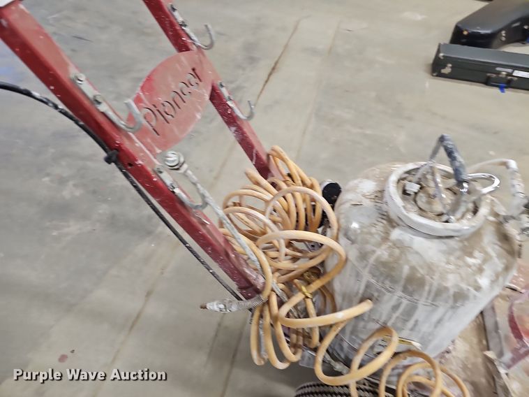 image for item EK5737 Pioneer paint sprayer