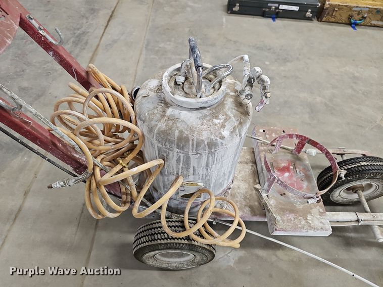 image for item EK5737 Pioneer paint sprayer