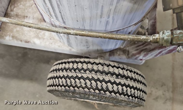 image for item EK5737 Pioneer paint sprayer