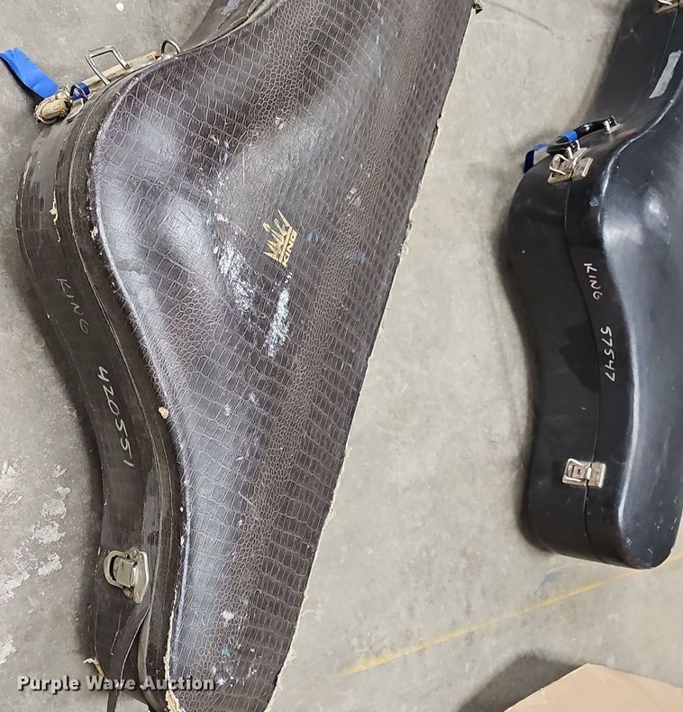 image for item EK5738 (4) instruments 