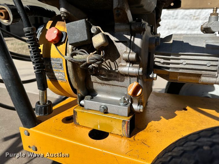 image for item IB9362 Lawn equipment