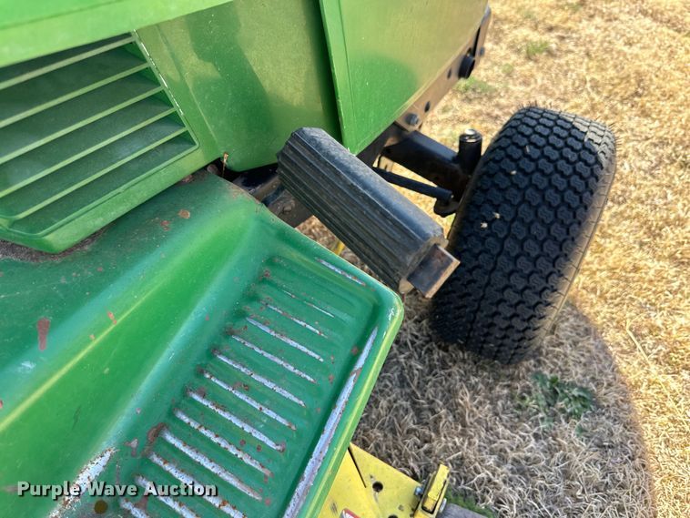 image for item IB9365 John Deere 165 lawn mower