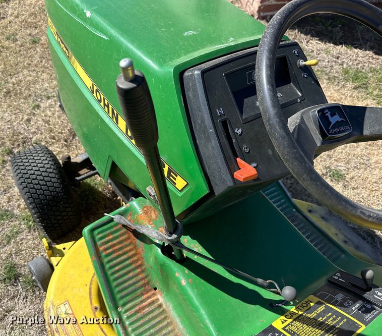 image for item IB9365 John Deere 165 lawn mower