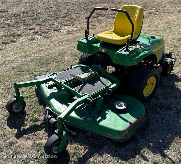 image for item IB9366 John Deere F687 ZTrak ZTR lawn mower