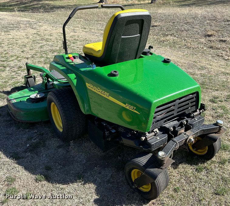 image for item IB9366 John Deere F687 ZTrak ZTR lawn mower