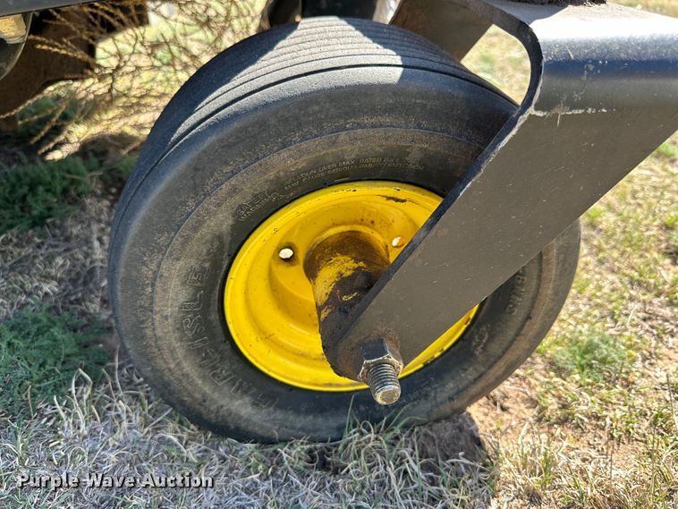 image for item IB9366 John Deere F687 ZTrak ZTR lawn mower