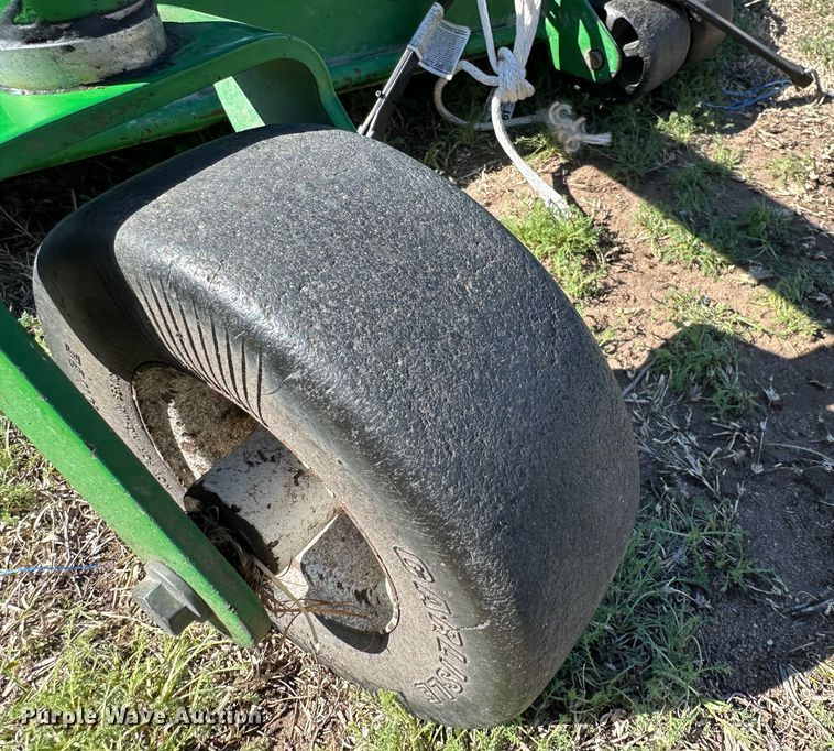 image for item IB9366 John Deere F687 ZTrak ZTR lawn mower