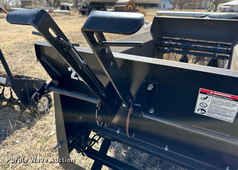 image for item IB9367 Lawn equipment