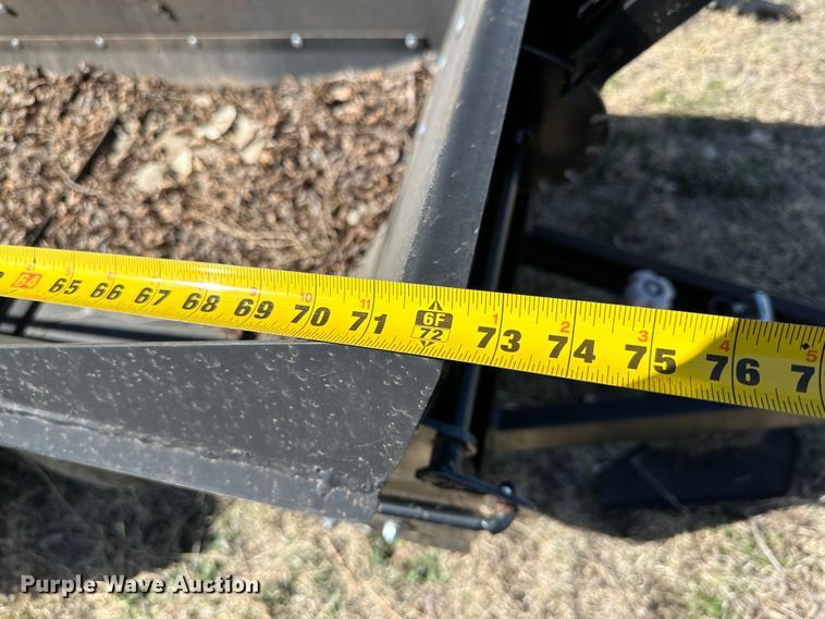 image for item IB9367 Lawn equipment