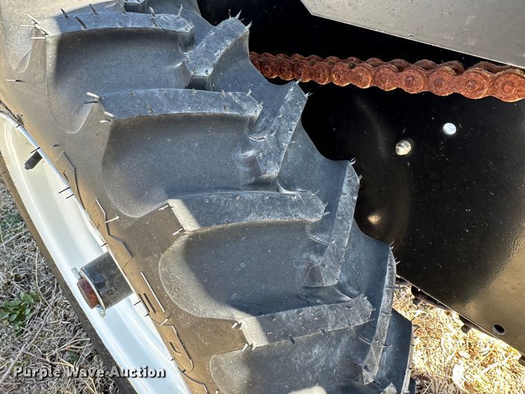 image for item IB9367 Lawn equipment