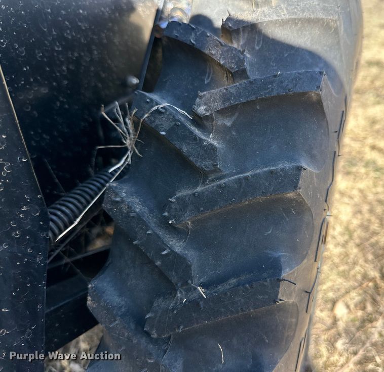 image for item IB9367 Lawn equipment