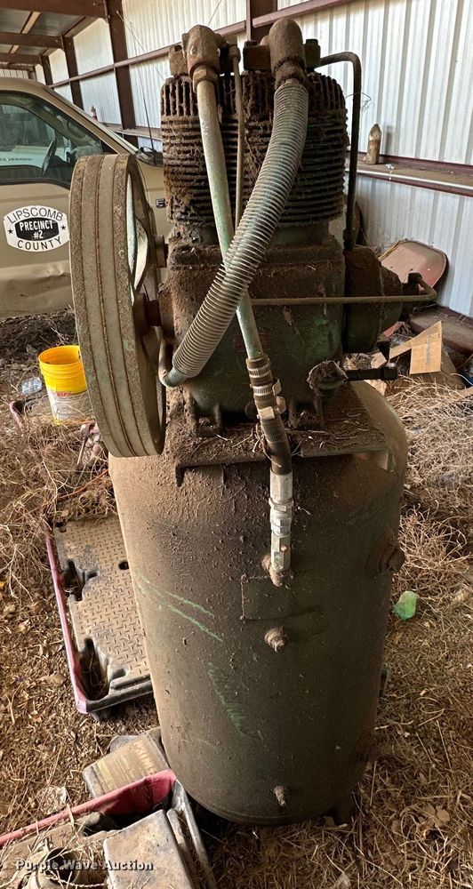 image for item IB9376 Speedaire 1Z722A air compressor