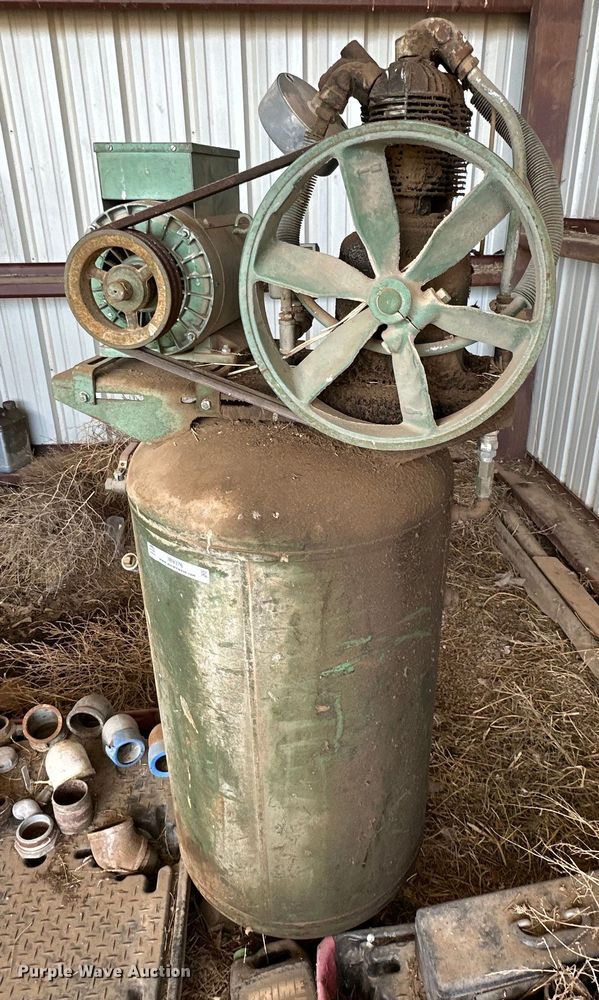 image for item IB9376 Speedaire 1Z722A air compressor