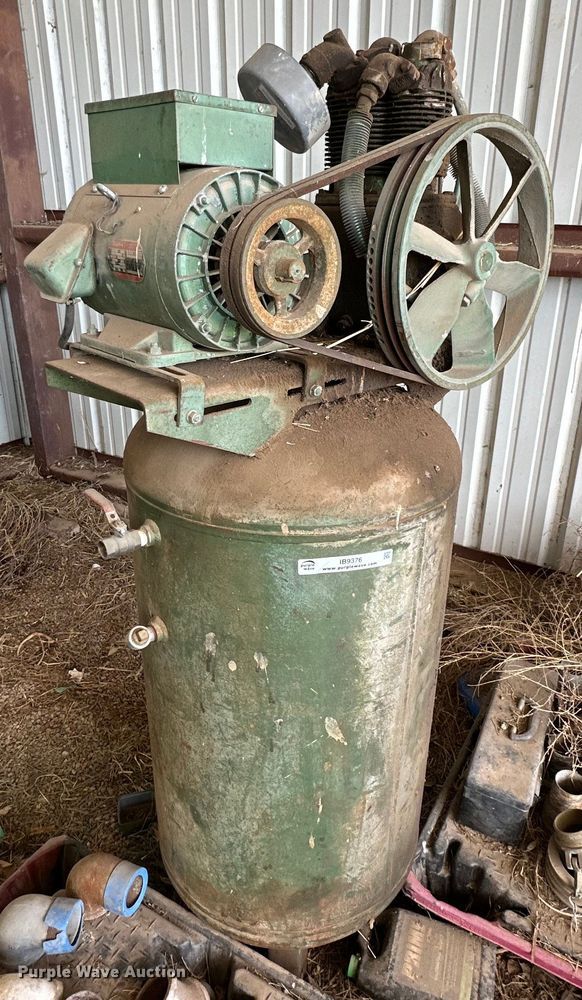 image for item IB9376 Speedaire 1Z722A air compressor