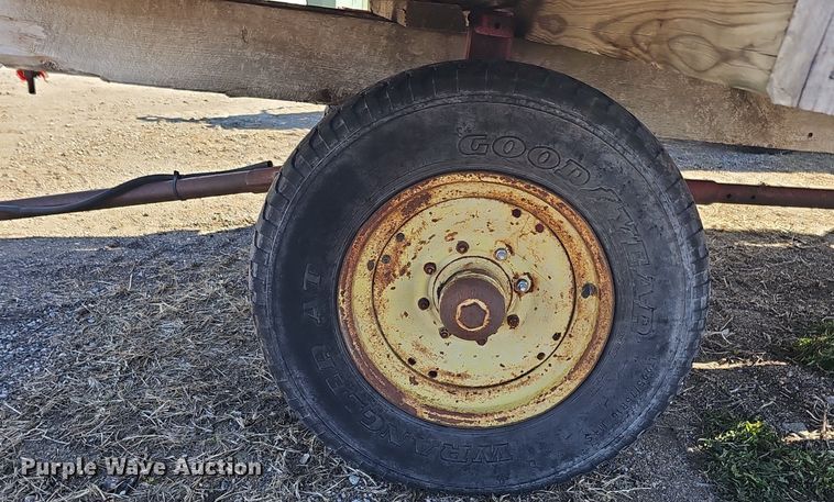 image for item IO9892 (2) hay wagons