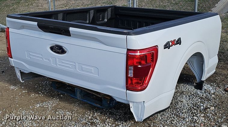 image for item IO9894 2022 Ford F150 pickup truck bed