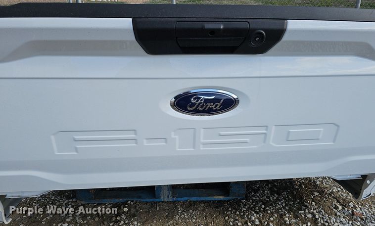 image for item IO9894 2022 Ford F150 pickup truck bed