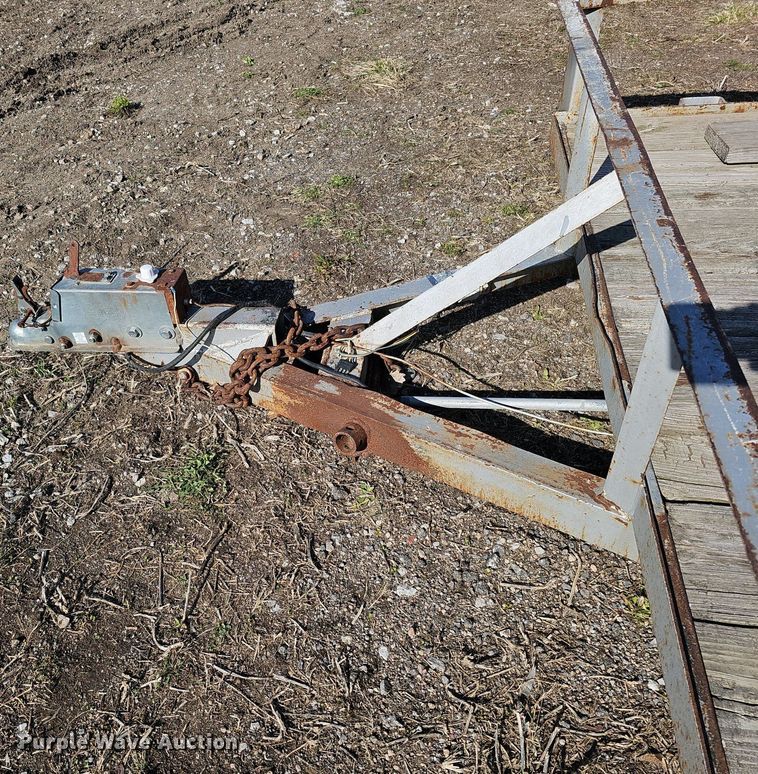 image for item IO9896 Utility trailer