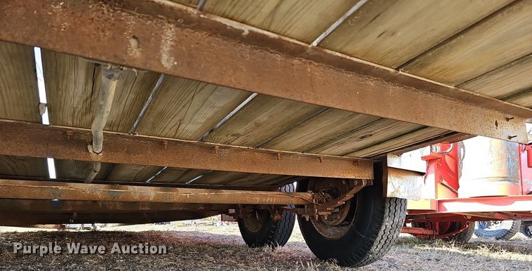 image for item IO9896 Utility trailer