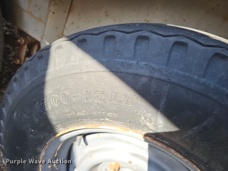 image for item IO9896 Utility trailer