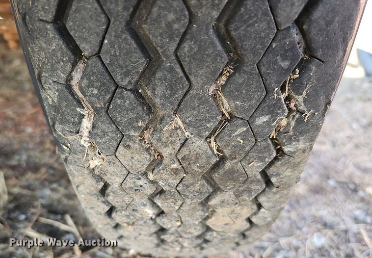 image for item IO9896 Utility trailer