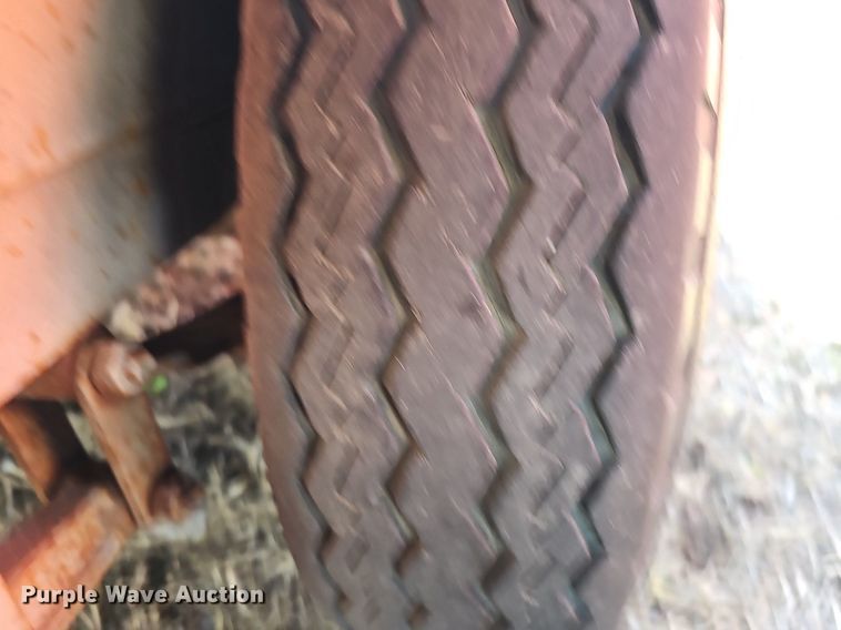 image for item IO9896 Utility trailer