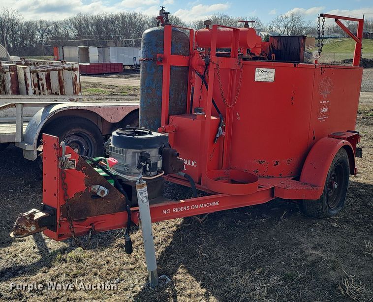 image for item IO9897 1991 Crafco Inc EZ Pour melter applicator