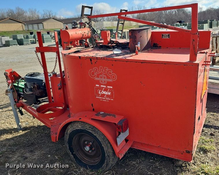 image for item IO9897 1991 Crafco Inc EZ Pour melter applicator