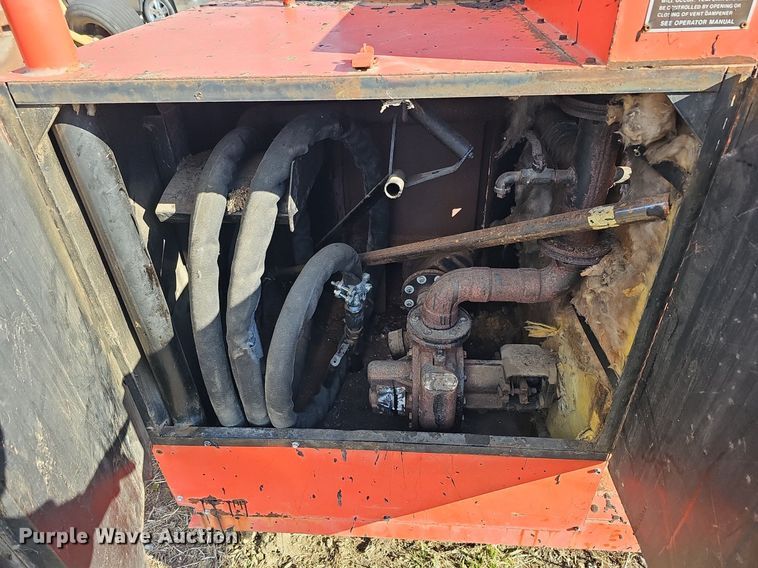 image for item IO9897 1991 Crafco Inc EZ Pour melter applicator