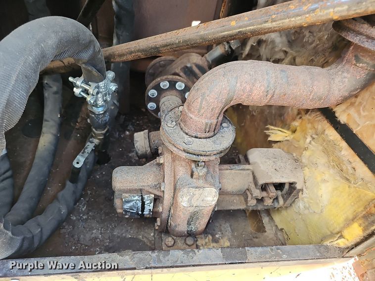 image for item IO9897 1991 Crafco Inc EZ Pour melter applicator