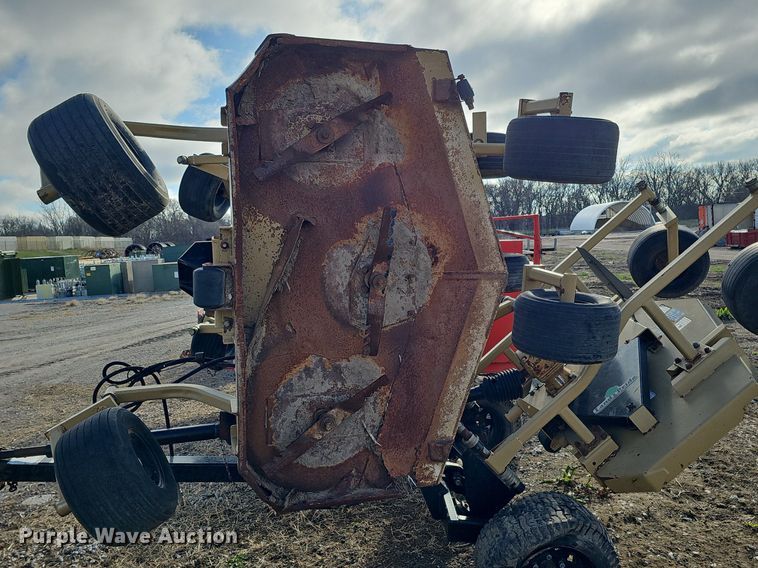 image for item IO9898 Land Pride batwing finish mower