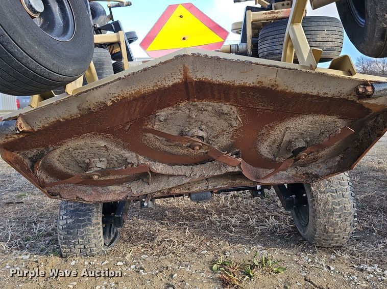 image for item IO9898 Land Pride batwing finish mower