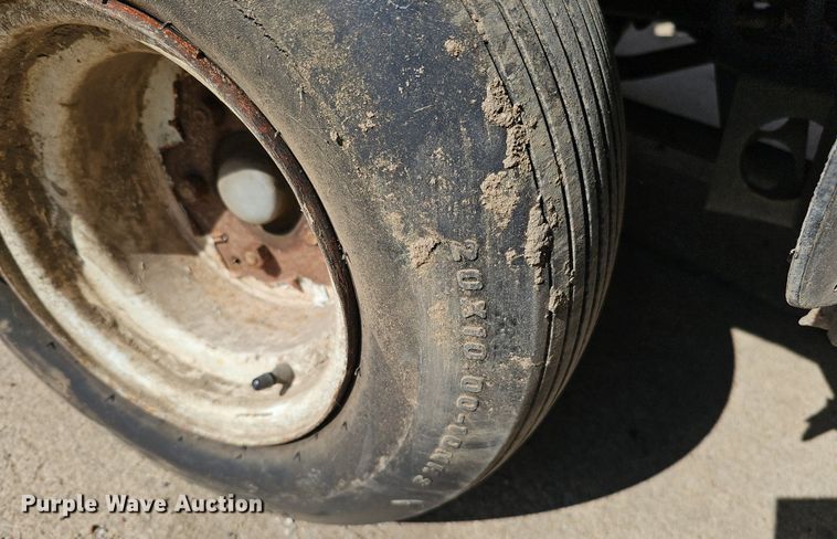 image for item IO9901 Toro Workman 3200 utility vehicle